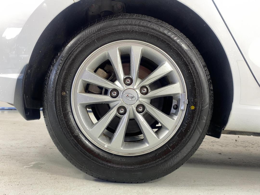 Photo '12' of Hyundai I30