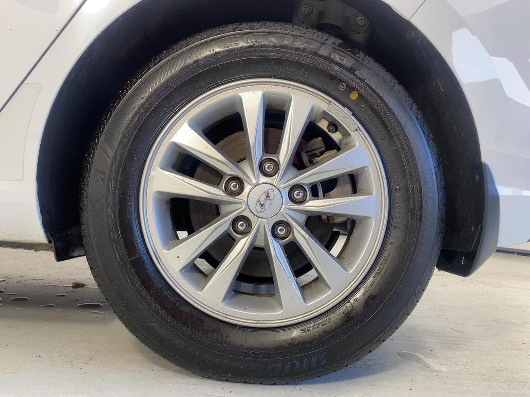 Photo '11' of Hyundai I30