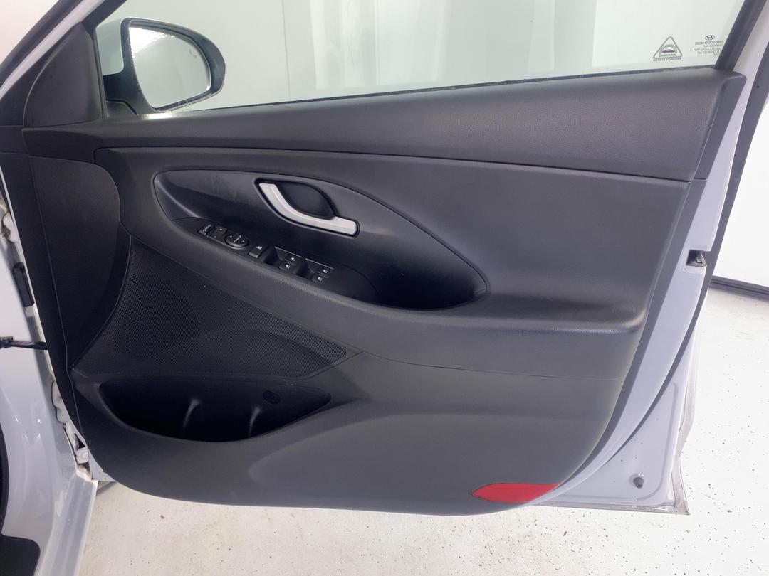 Photo '15' of Hyundai I30