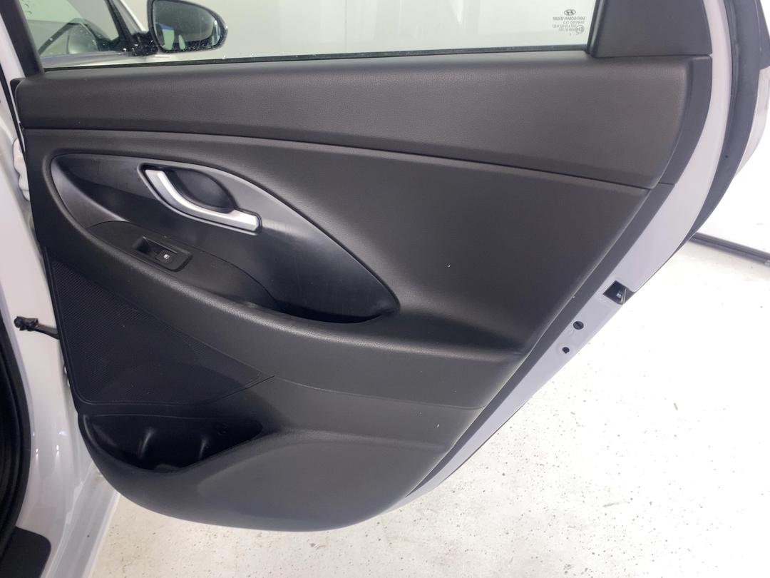 Photo '19' of Hyundai I30