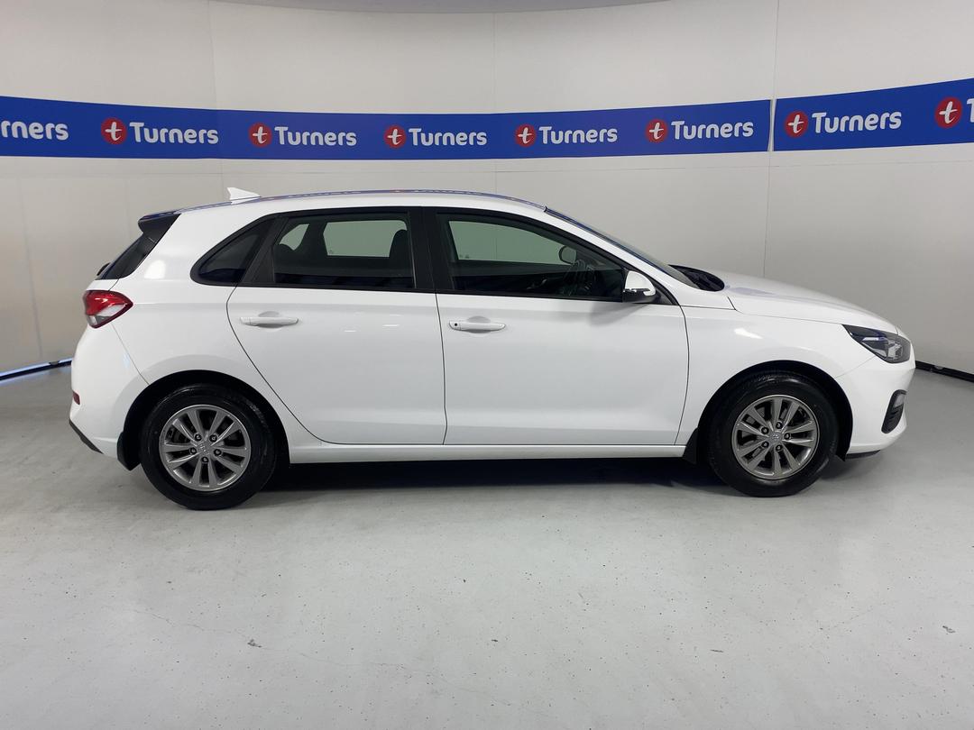 Photo '23' of Hyundai I30