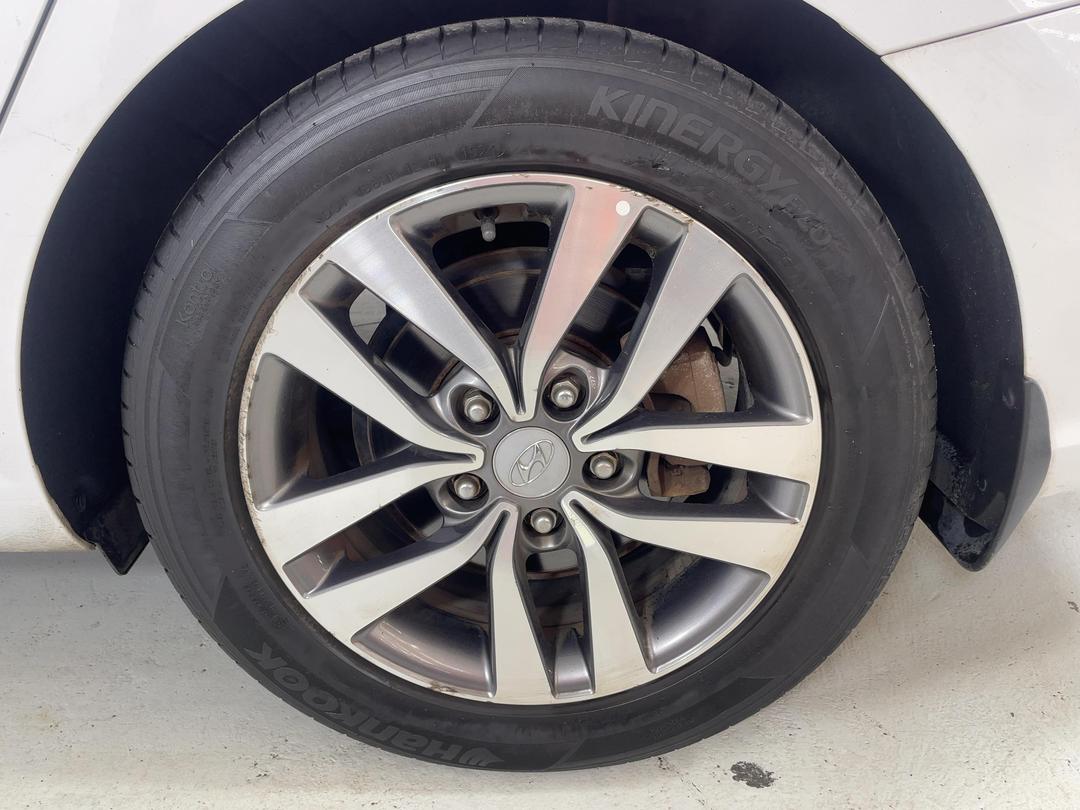 Photo '11' of Hyundai I30