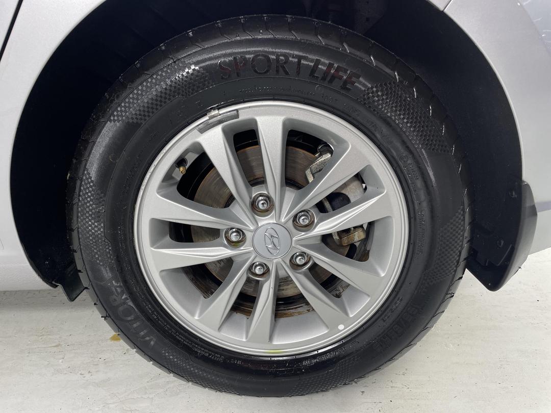 Photo '11' of Hyundai I30