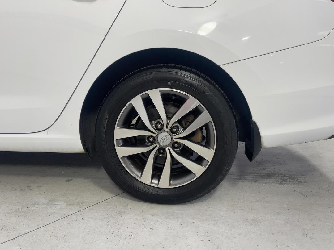 Photo '11' of Hyundai I30