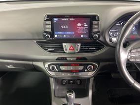 Photo '18' of Hyundai I30