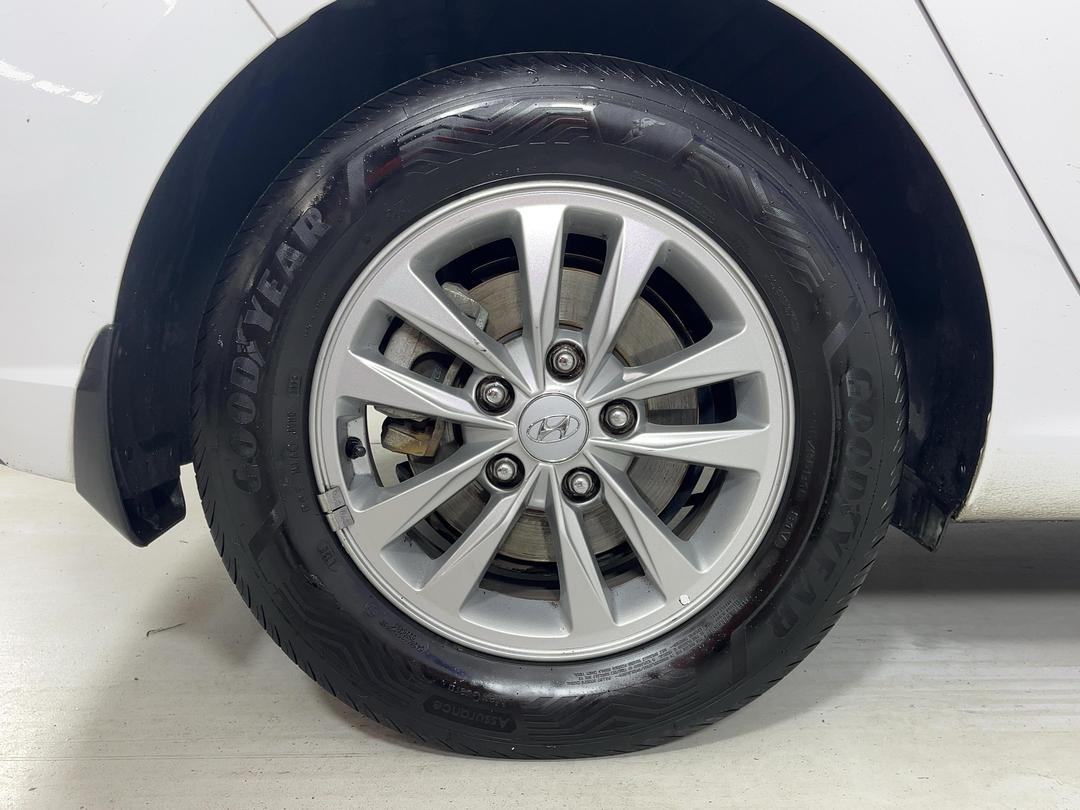 Photo '12' of Hyundai I30