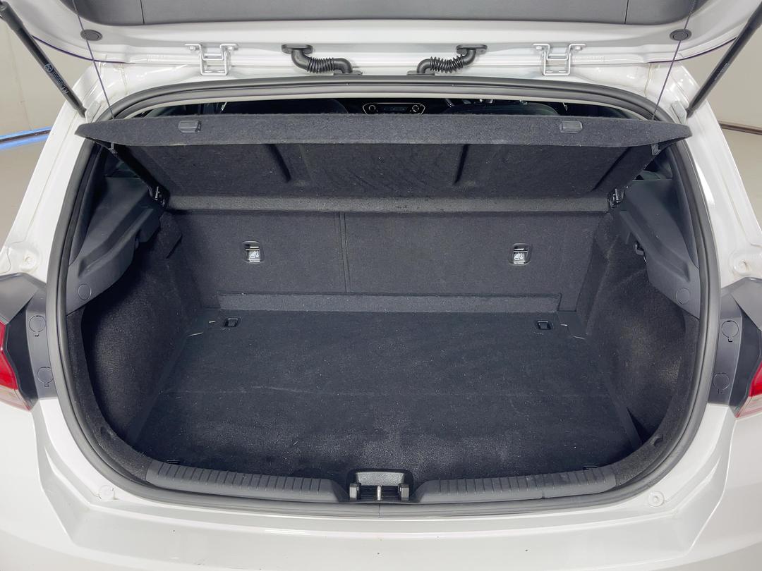 Photo '14' of Hyundai I30