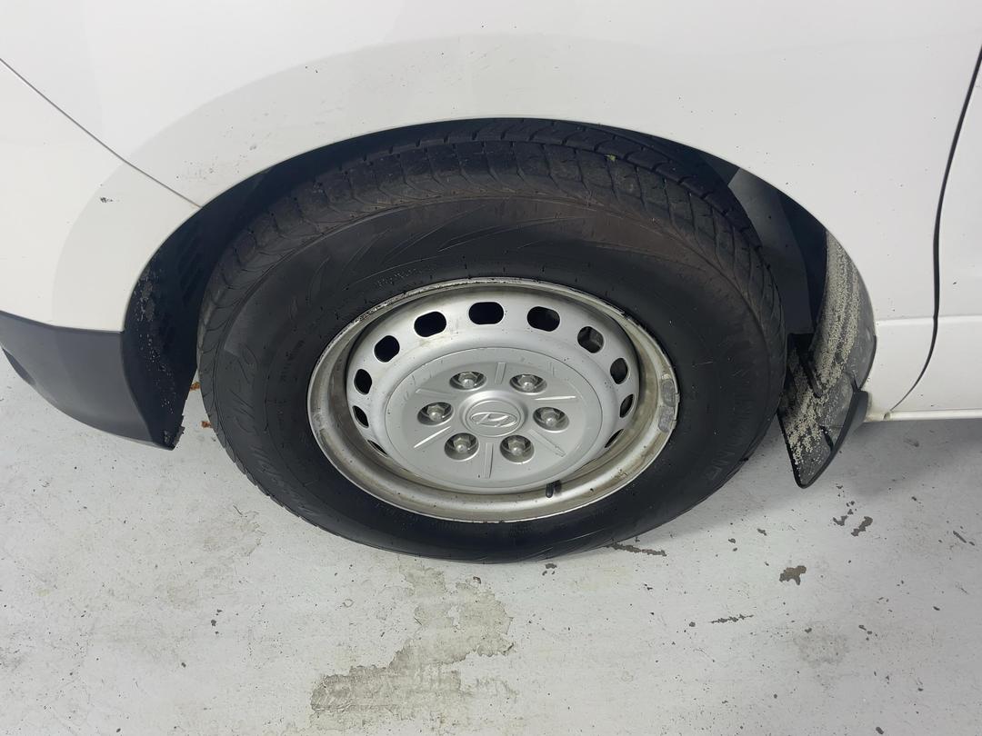 Photo '10' of Hyundai Iload