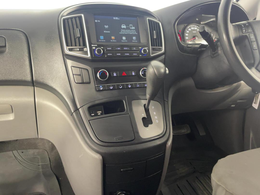 Photo '18' of Hyundai Iload