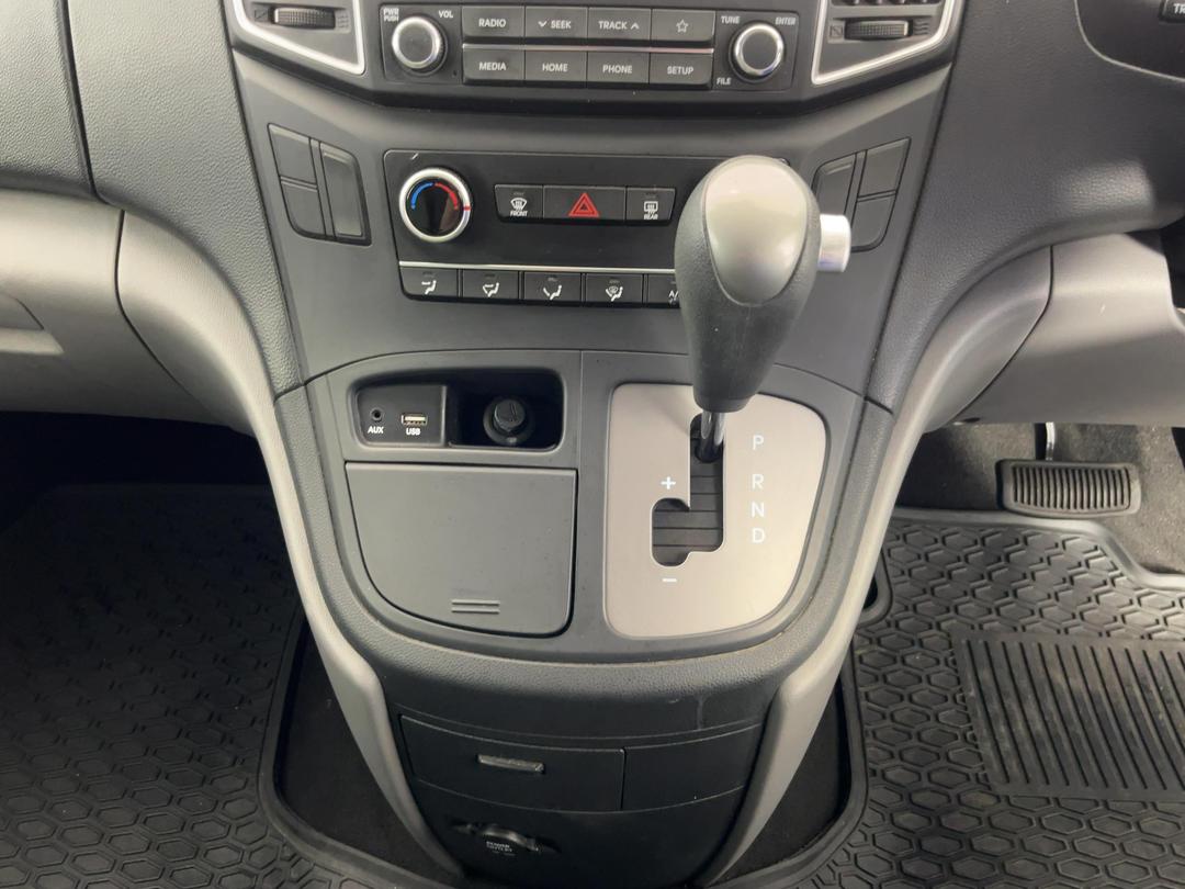 Photo '18' of Hyundai Iload