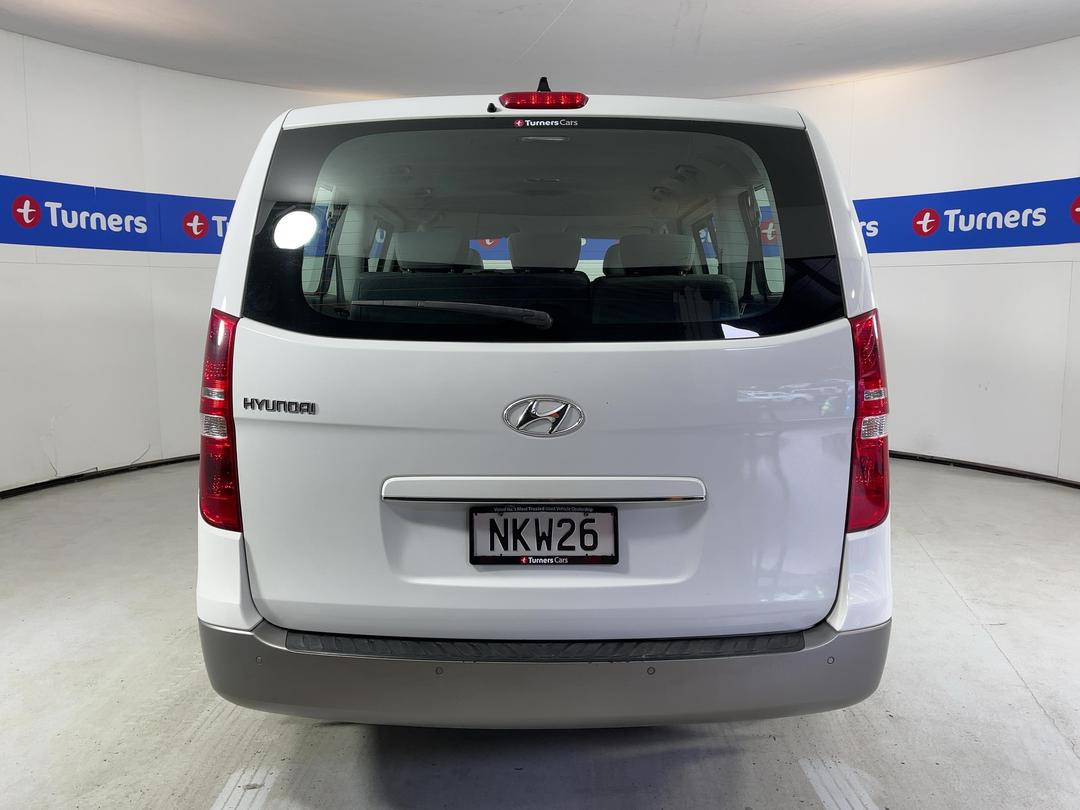 Photo '6' of Hyundai Imax