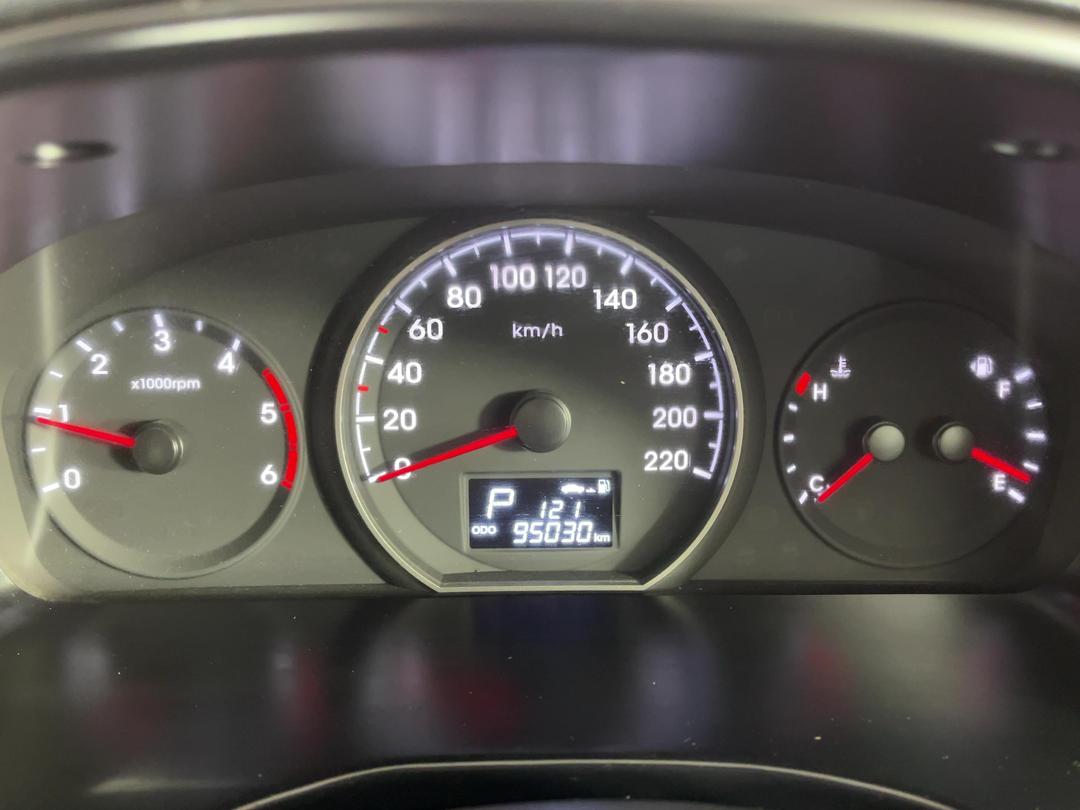 Photo '21' of Hyundai Imax