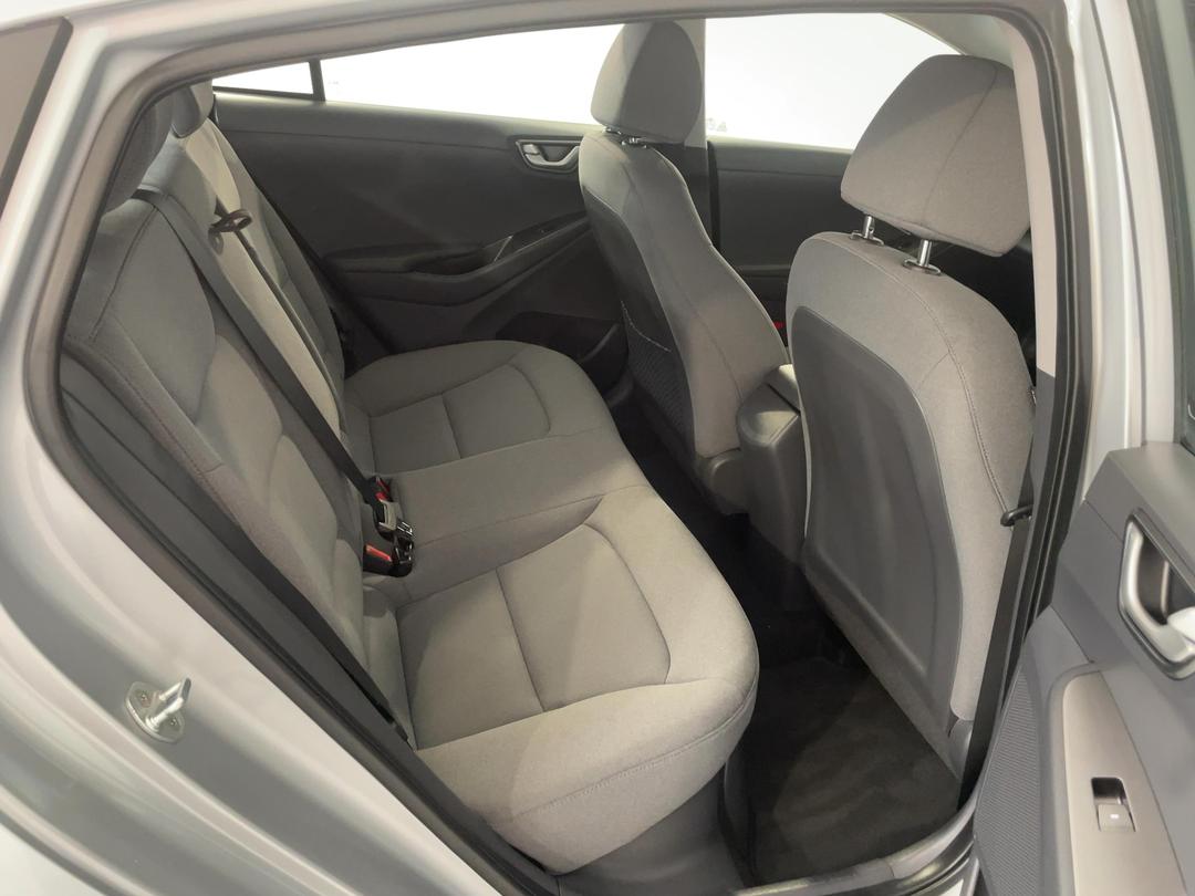 Photo '20' of Hyundai Ioniq