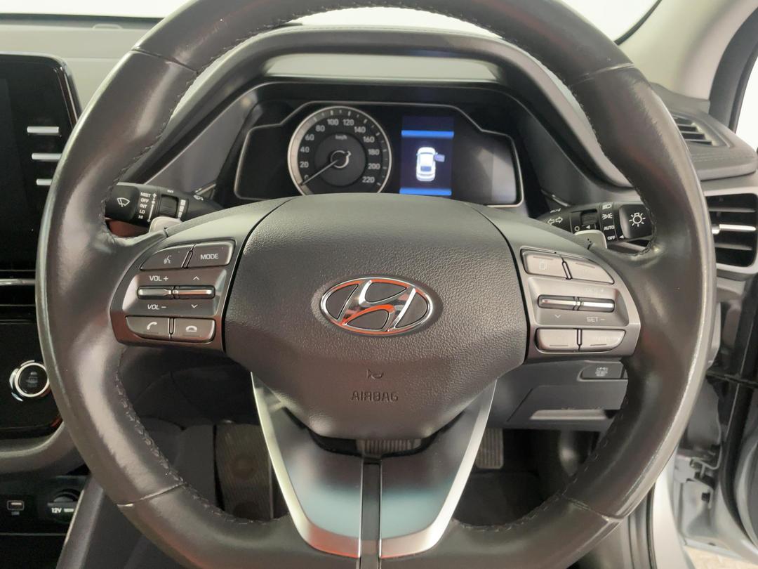 Photo '28' of Hyundai Ioniq