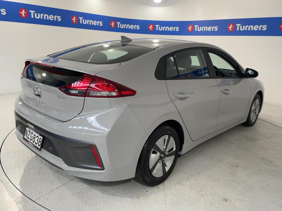 Photo '7' of Hyundai Ioniq