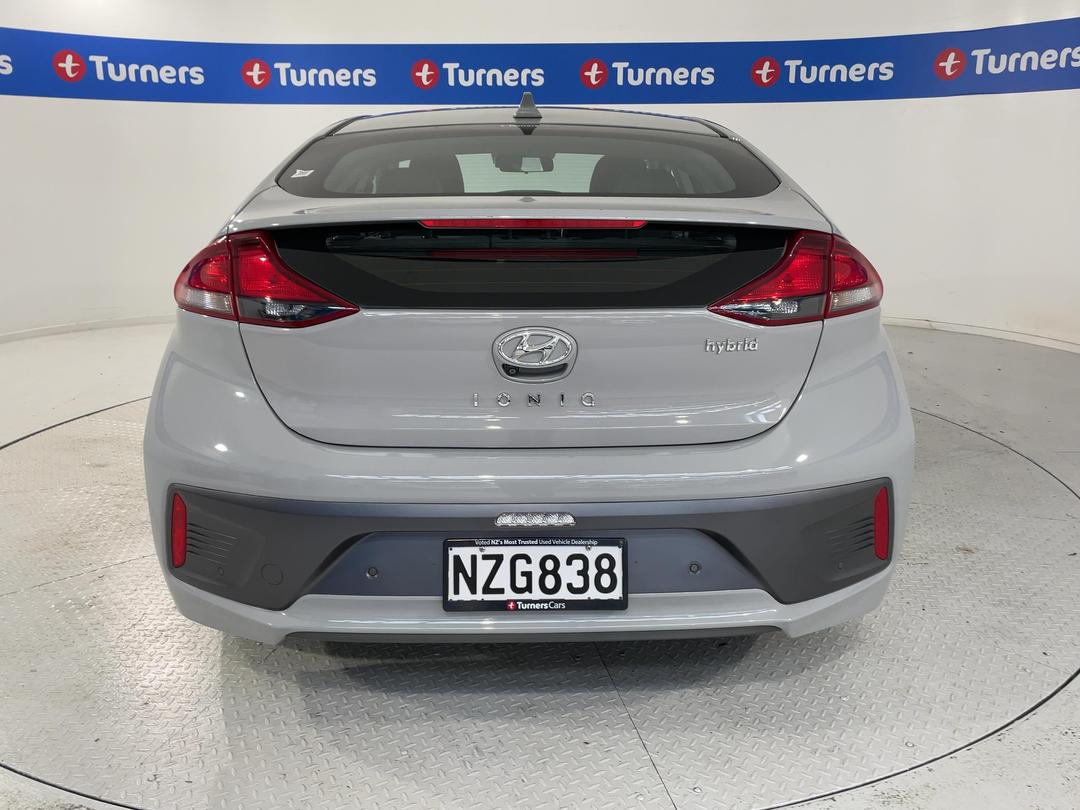 Photo '6' of Hyundai Ioniq