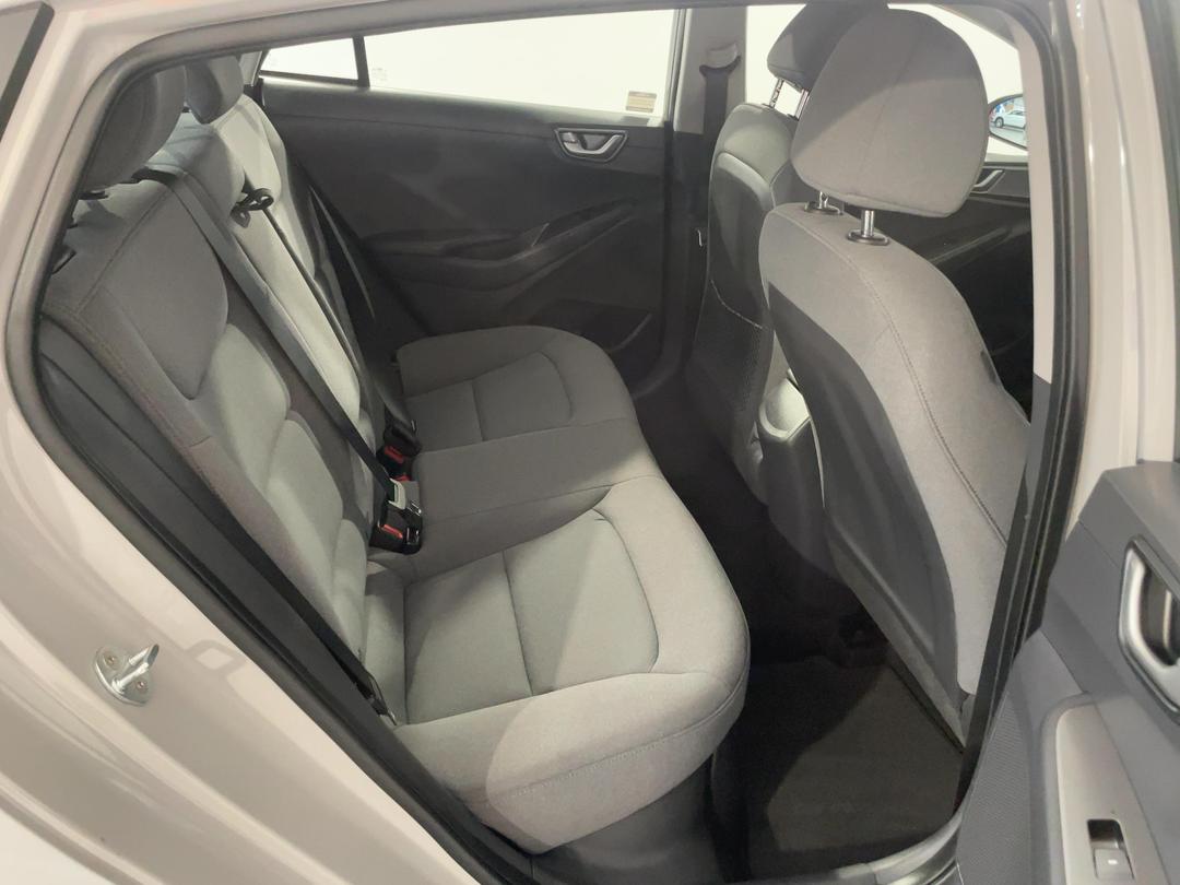 Photo '20' of Hyundai Ioniq