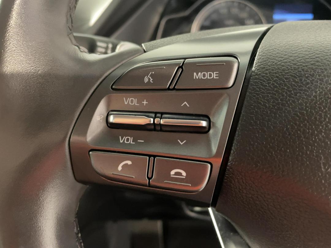 Photo '27' of Hyundai Ioniq