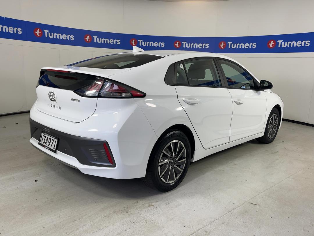 Photo '7' of Hyundai Ioniq