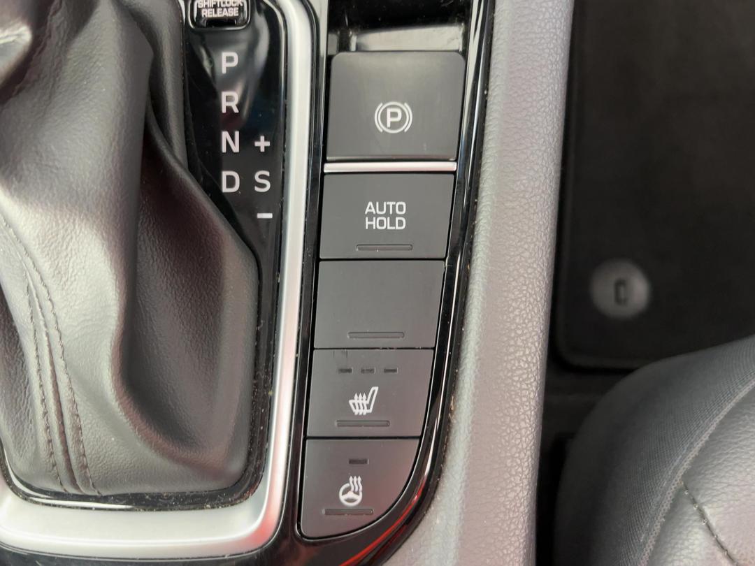 Photo '28' of Hyundai Ioniq
