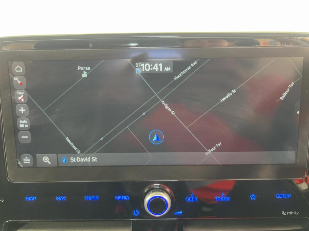 Photo '31' of Hyundai Ioniq