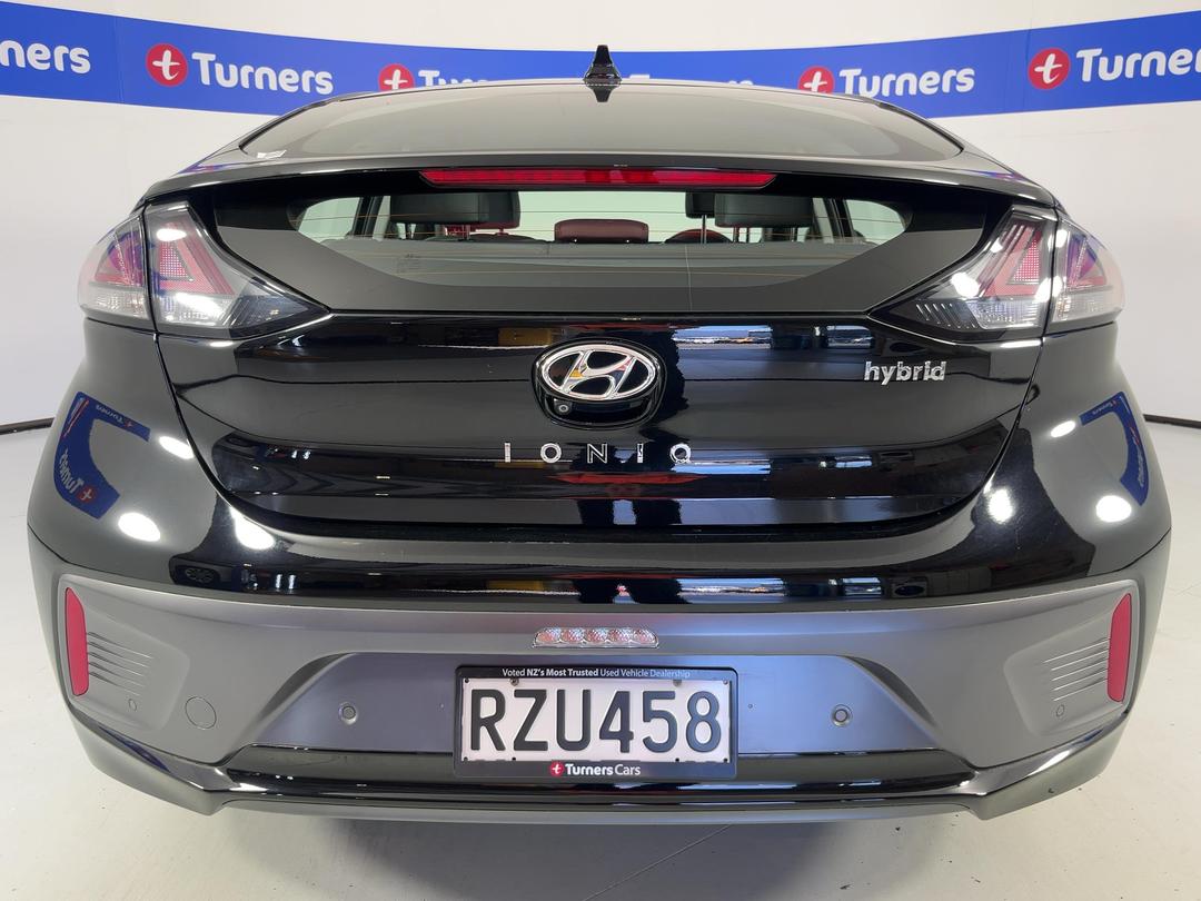Photo '6' of Hyundai Ioniq