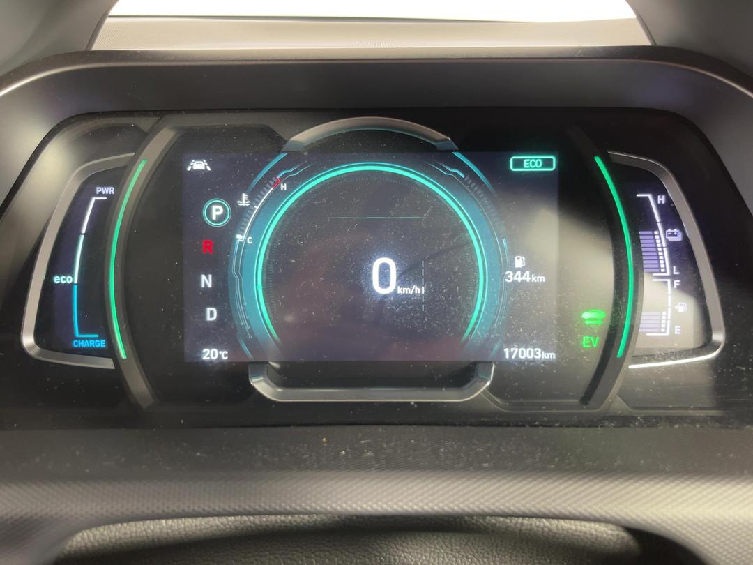 Photo '21' of Hyundai Ioniq