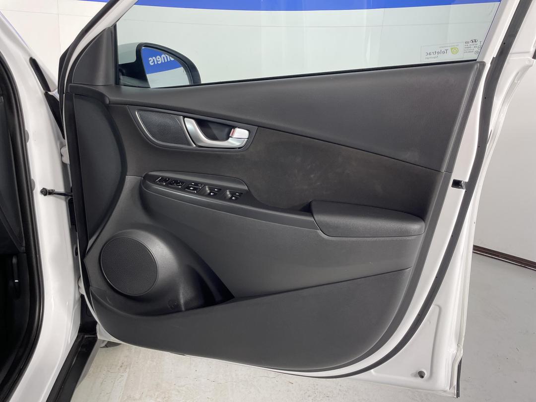 Photo '15' of Hyundai Kona