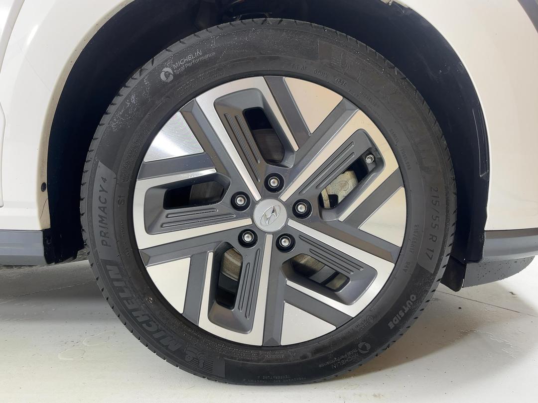 Photo '9' of Hyundai Kona