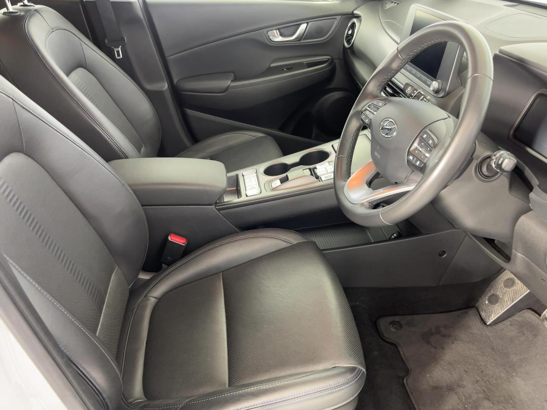 Photo '16' of Hyundai Kona