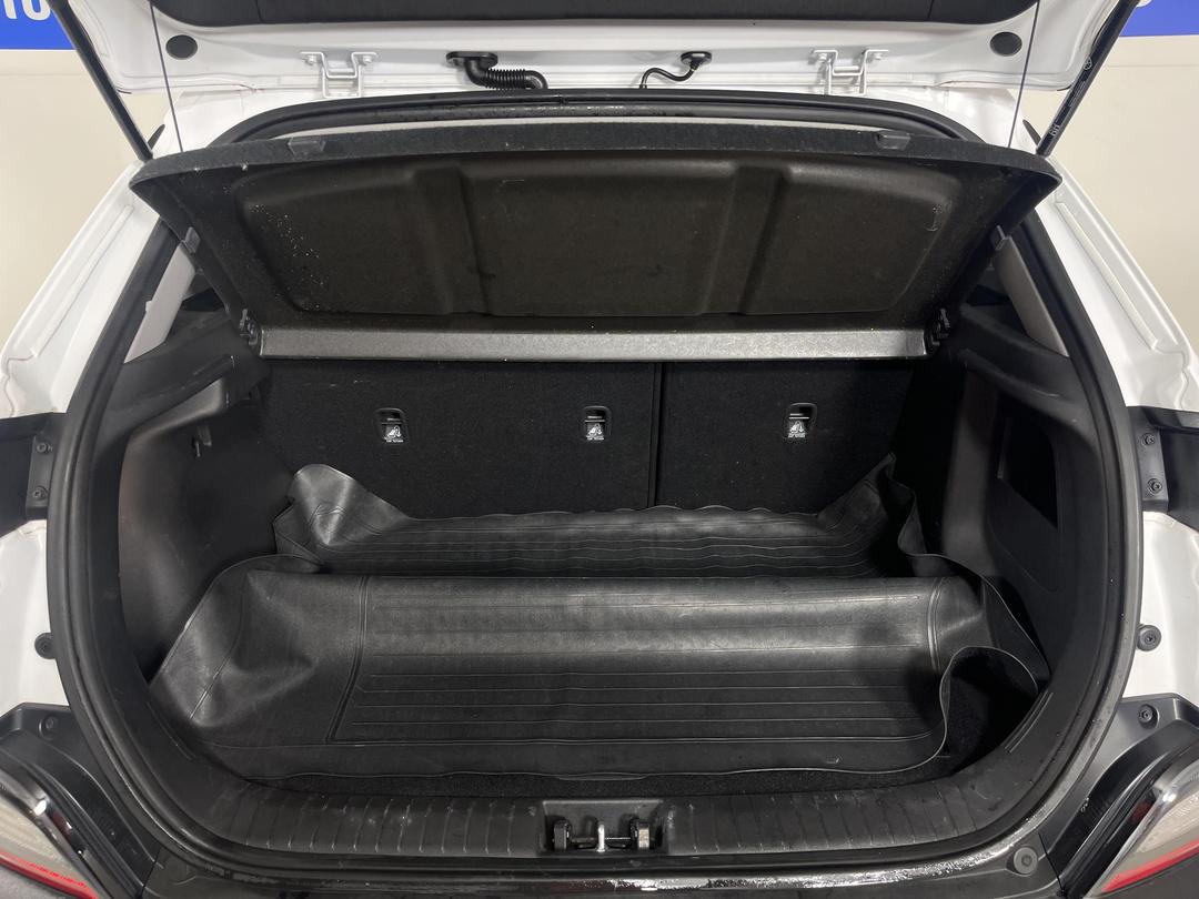 Photo '14' of Hyundai Kona