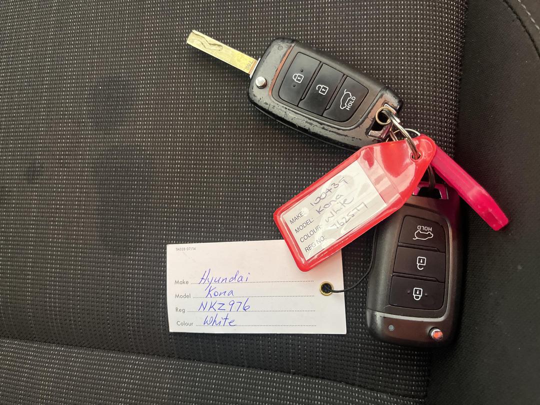 Photo '22' of Hyundai Kona