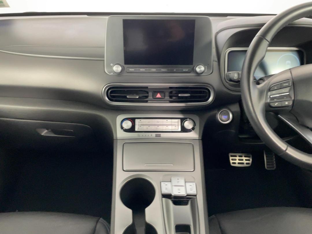 Photo '18' of Hyundai Kona