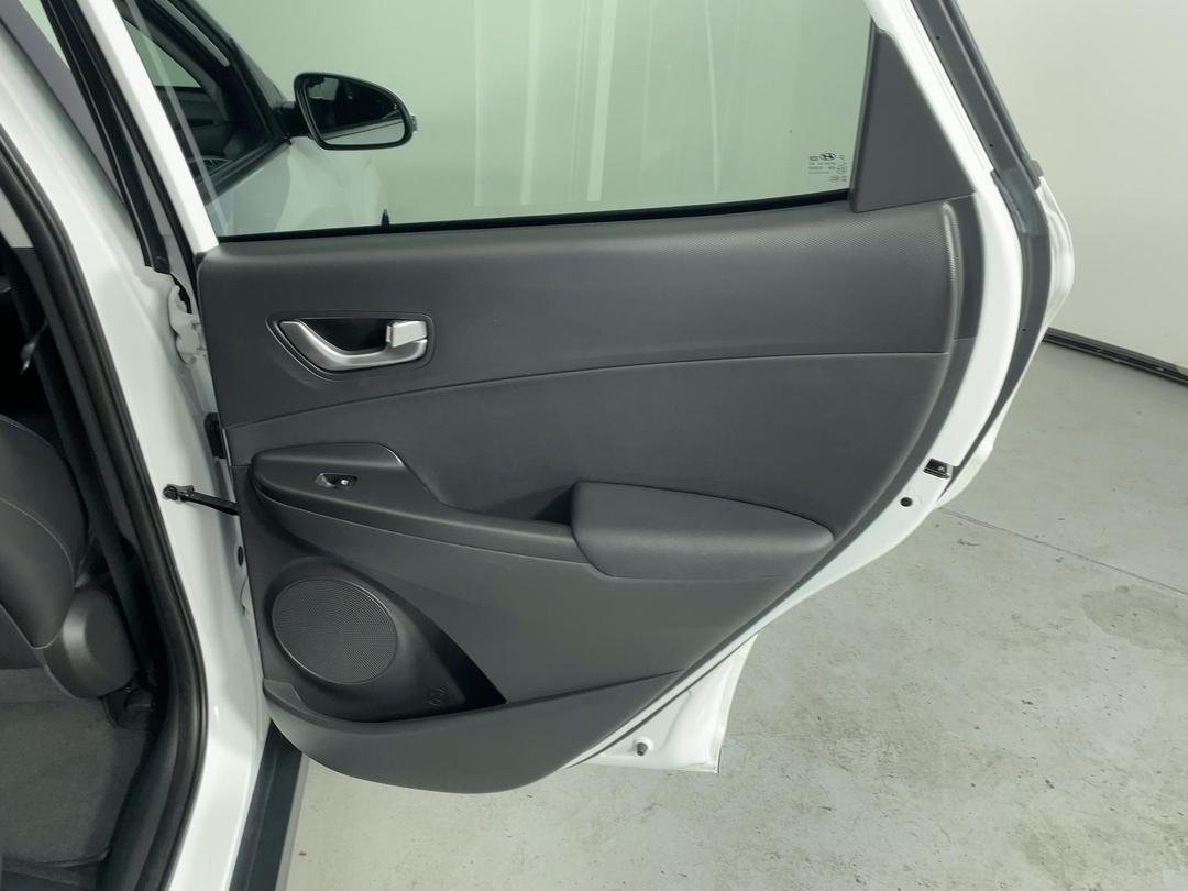 Photo '19' of Hyundai Kona