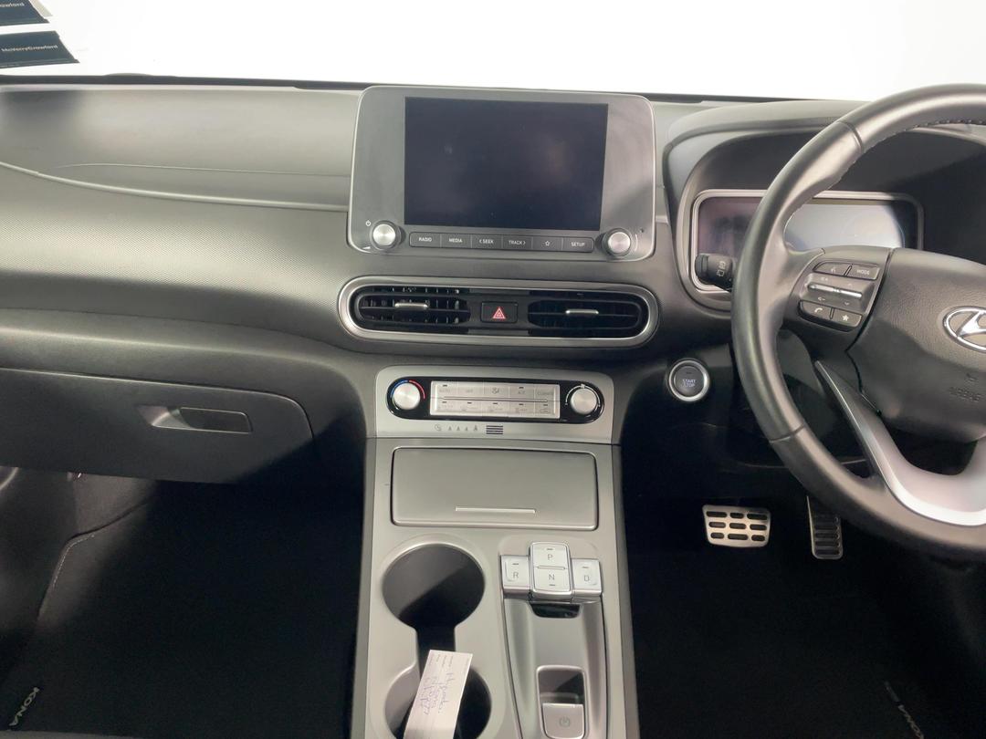 Photo '18' of Hyundai Kona
