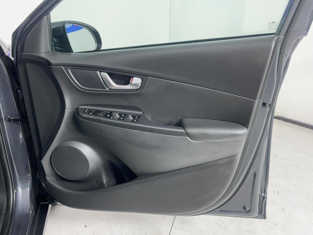 Photo '15' of Hyundai Kona