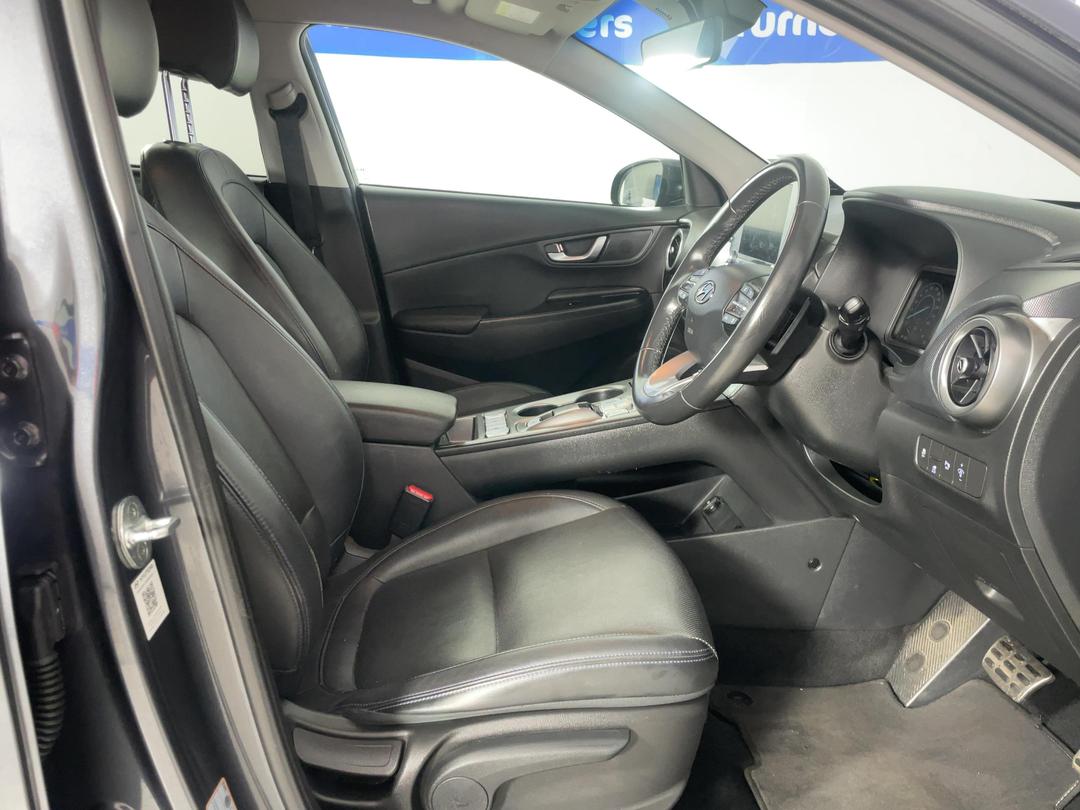 Photo '16' of Hyundai Kona