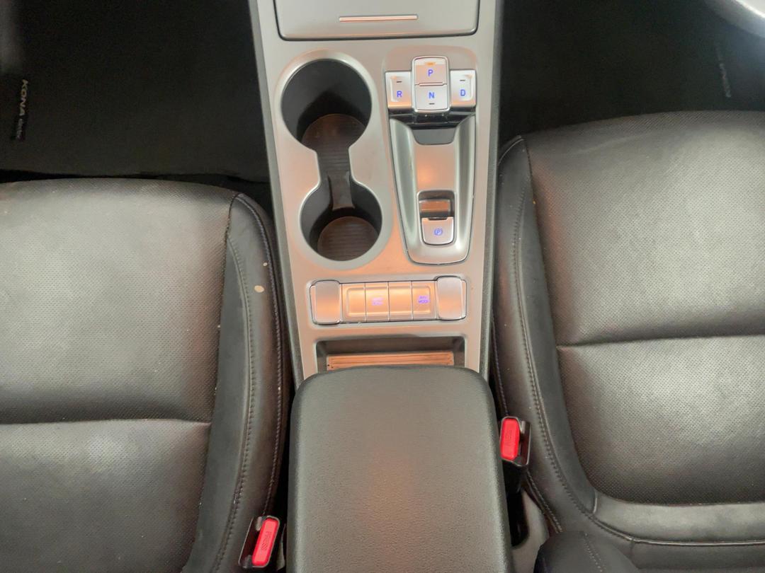 Photo '18' of Hyundai Kona