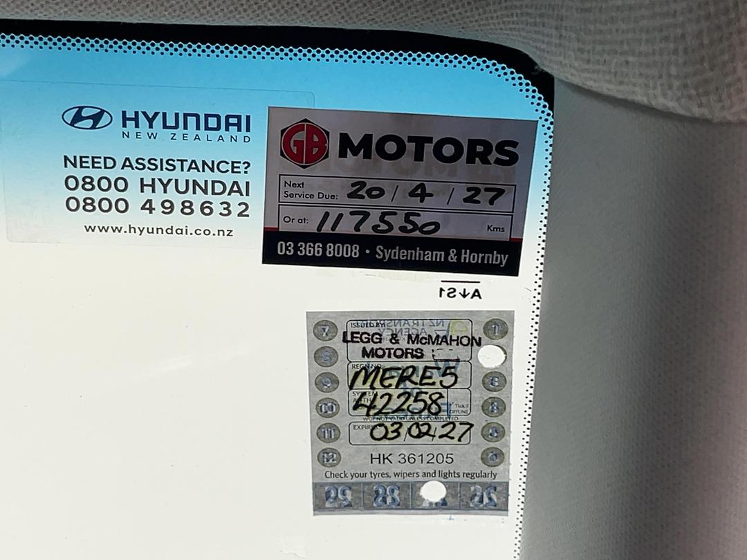 Photo '32' of Hyundai Kona