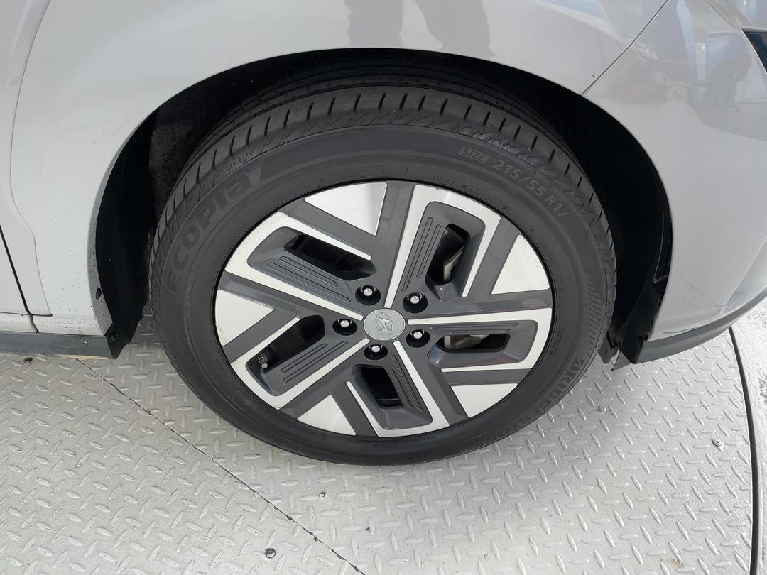 Photo '9' of Hyundai Kona