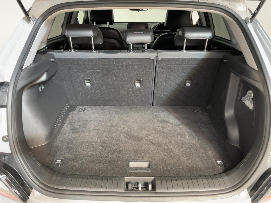 Photo '14' of Hyundai Kona