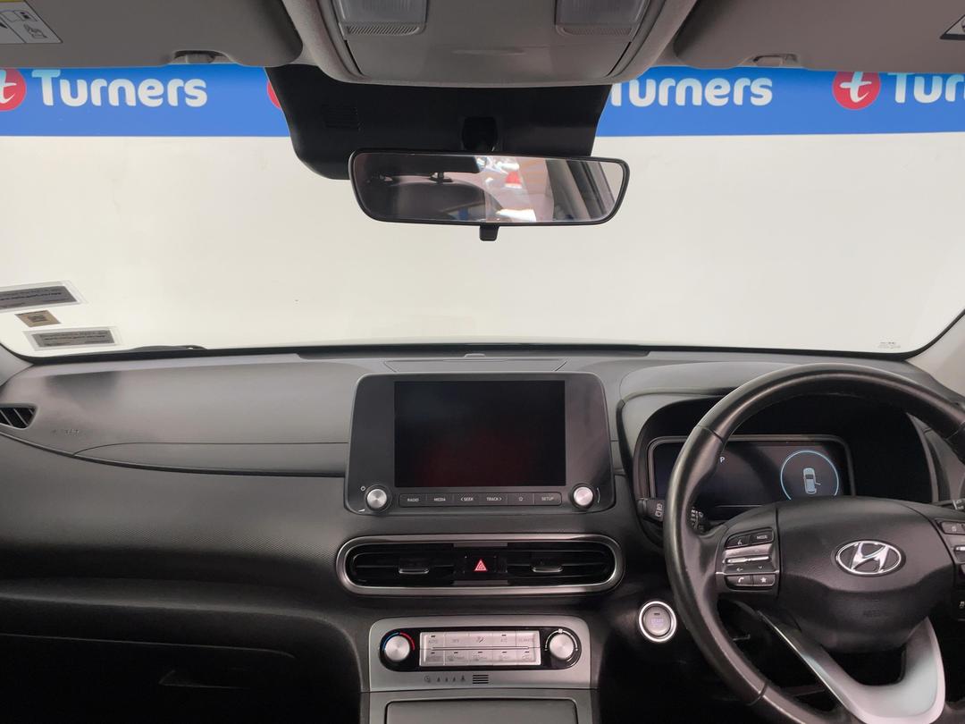 Photo '17' of Hyundai Kona