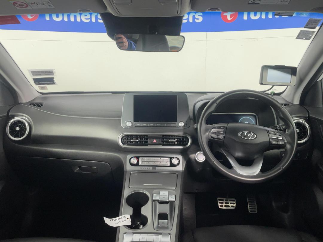 Photo '17' of Hyundai Kona