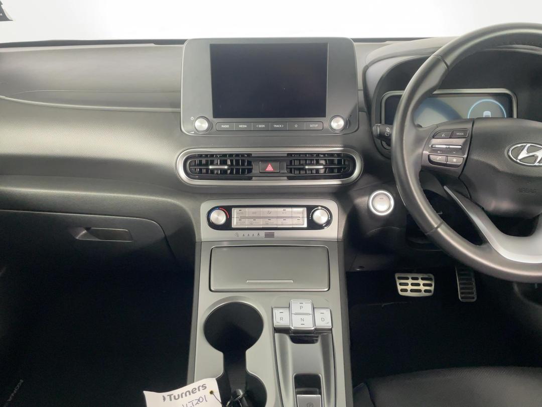 Photo '18' of Hyundai Kona