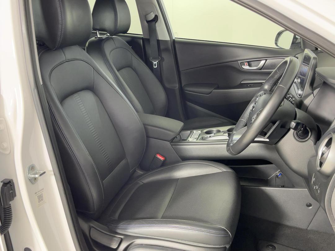 Photo '16' of Hyundai Kona