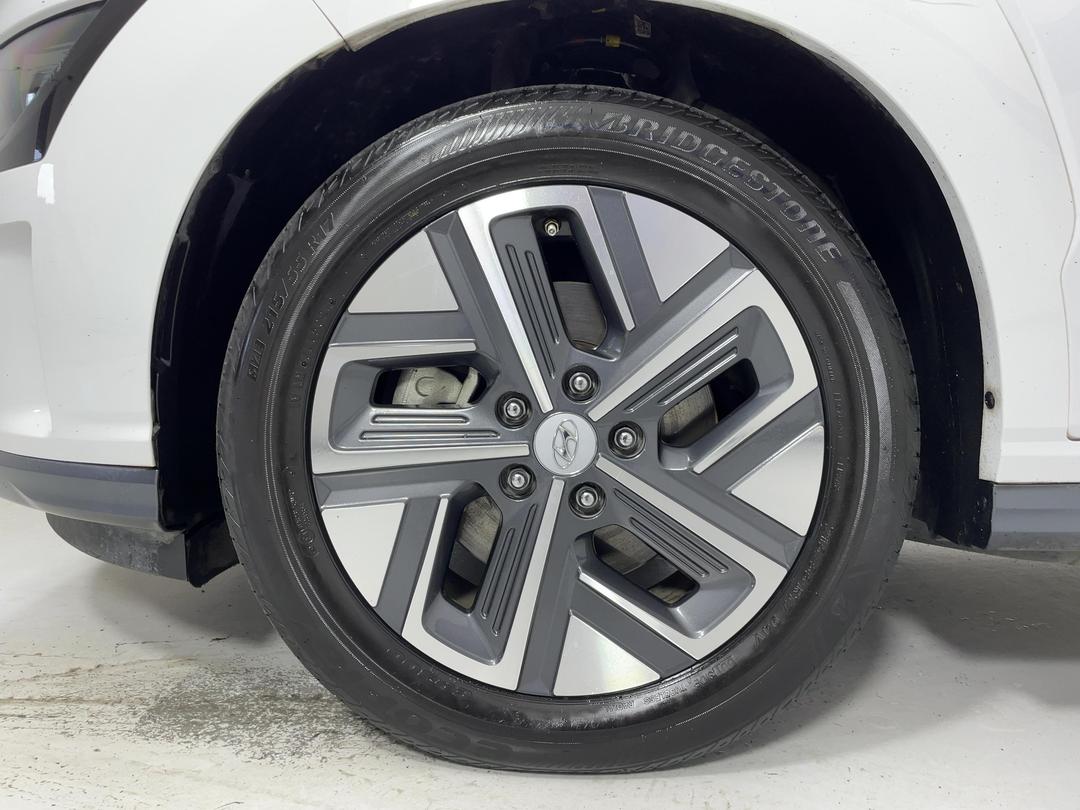 Photo '10' of Hyundai Kona