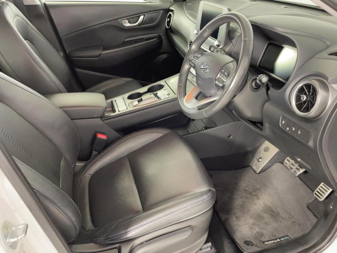 Photo '16' of Hyundai Kona