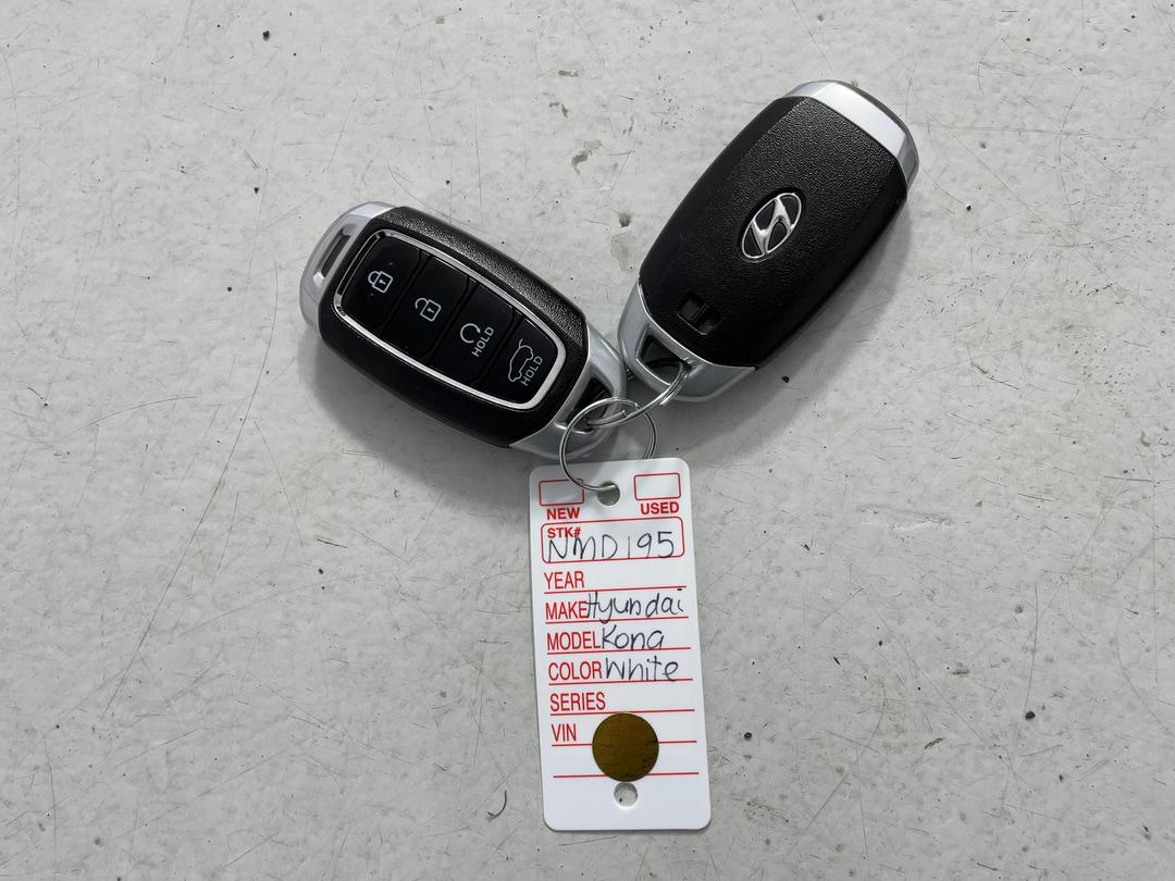 Photo '22' of Hyundai Kona