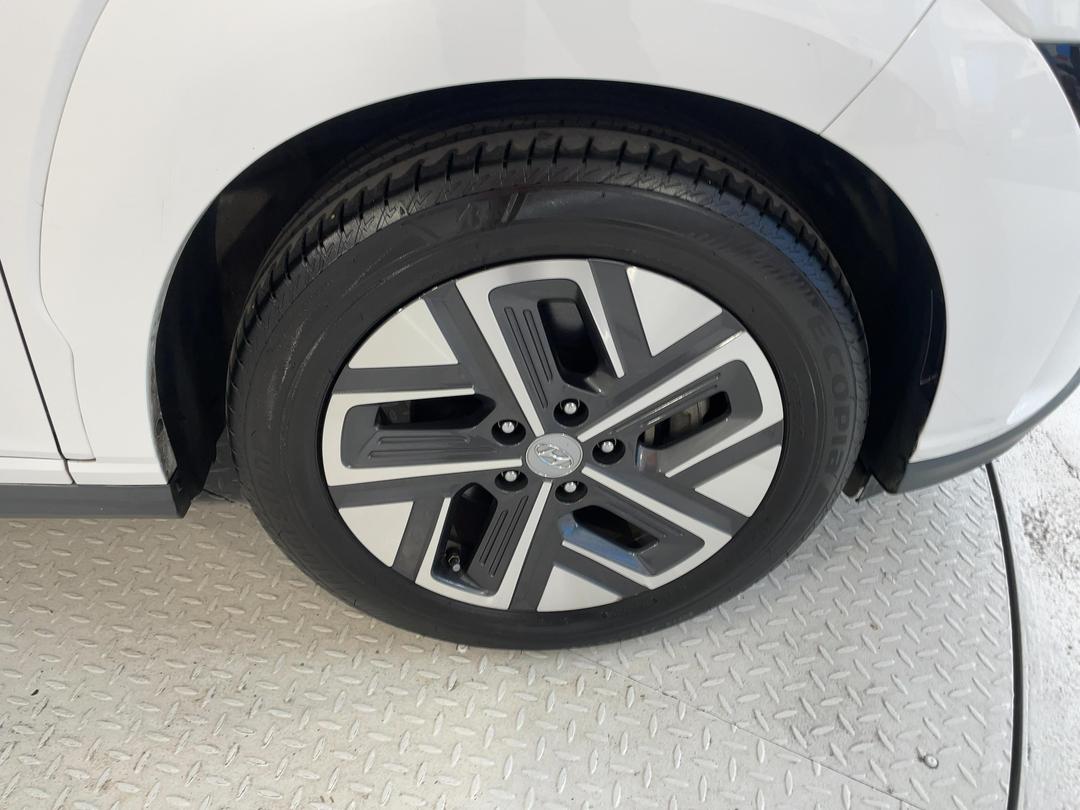 Photo '9' of Hyundai Kona