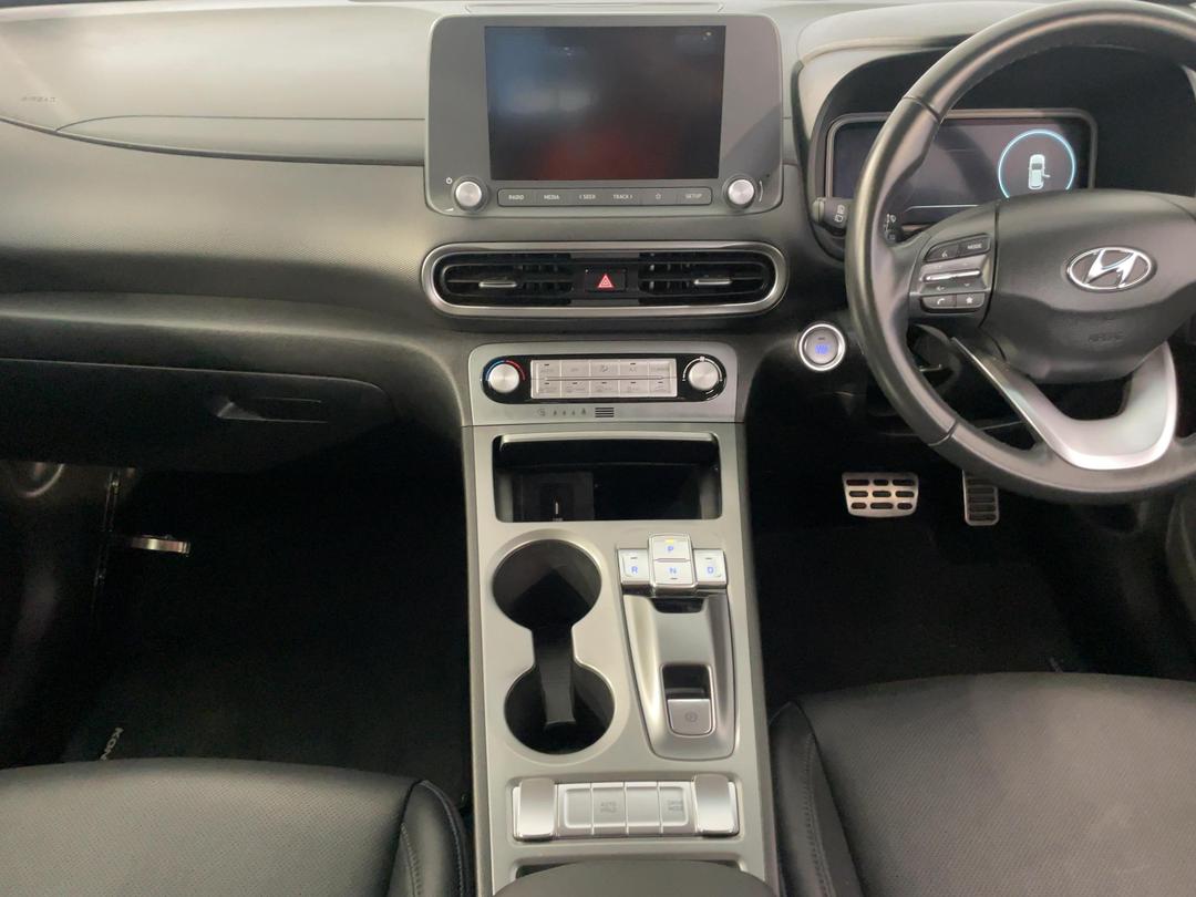 Photo '18' of Hyundai Kona